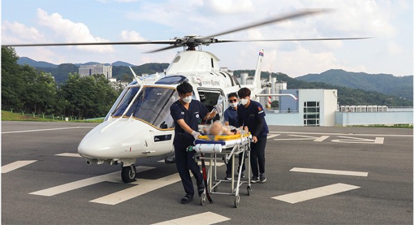 충남 응급의료 전용헬기닥터헬기 환자 이송 1700회 달성 병원소개 병원소식 병원뉴스 사랑이 숨쉬는 인술의